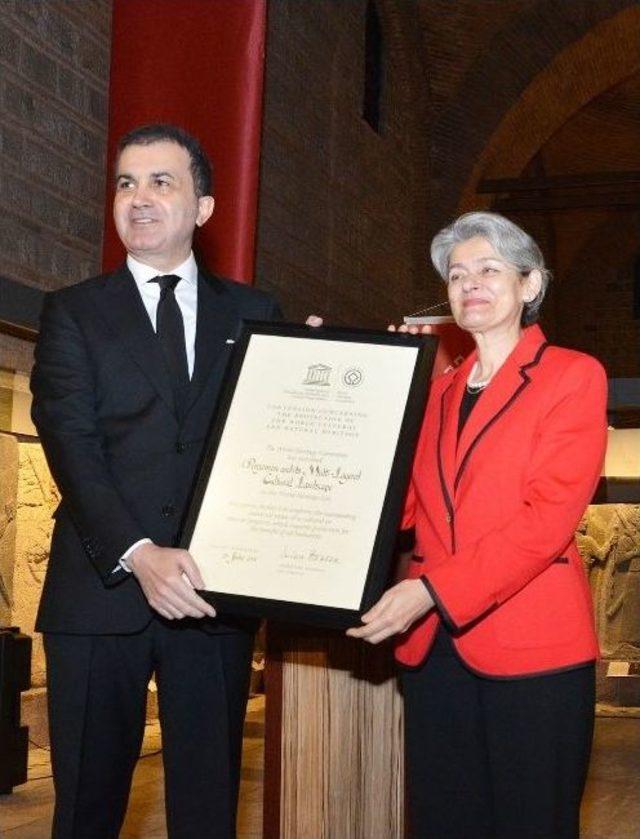 Unesco Berat Takdim Töreni