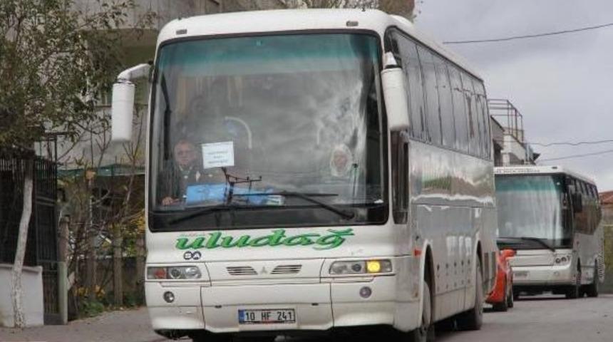 RALLİCİ &Ccedil;ETİNKAYA BALIKESİR'DE &Ccedil;&Ouml;P TOPLADI