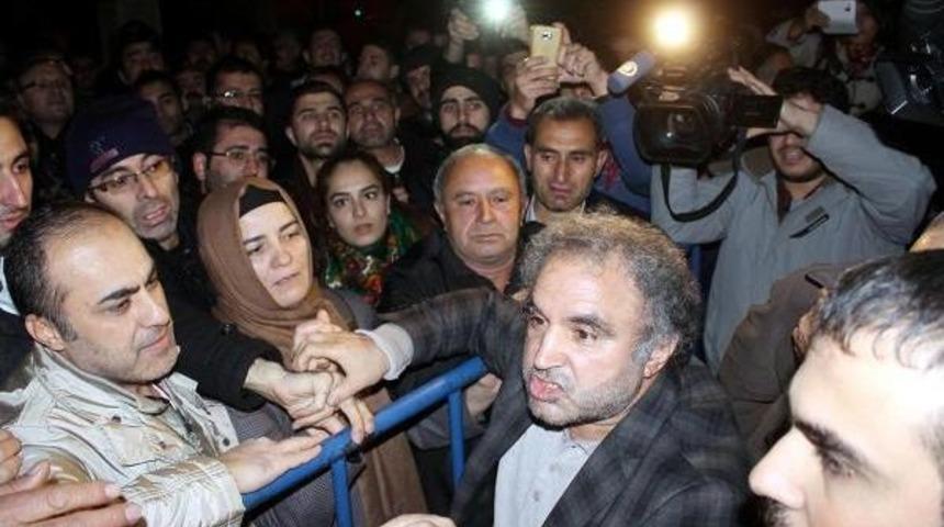 ARTUKLU &Uuml;NİVERSİTESİ'NDEKİ YOLSUZLUK OPERASYONUNDA SAVCI 29 KİŞİ İ&Ccedil;İN TUTUKLAMA İSTEDİ(2)