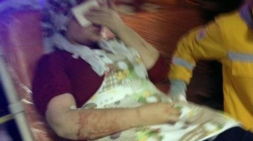 Boşanmak &Uuml;zere Olduğu Eşinin &Ccedil;alıştığı D&uuml;kkanı Bastı: 2 Yaralı