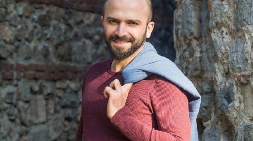 Sezgin Irmak, Son Kitabı Sırr-I Sevda Ile Büyük Beğeni Topladı