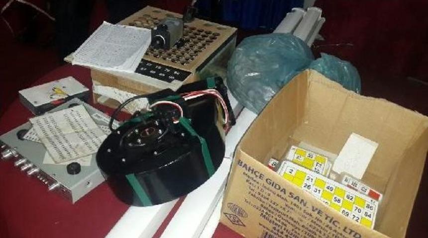 Mersin'de G&uuml;ven Partisi'ne Kumar Operasyonu