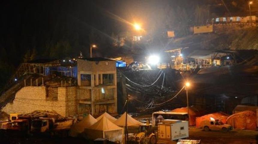 MADEN OCAĞINDA, İSTİNAT DUVARI &Ccedil;&Ouml;KT&Uuml;