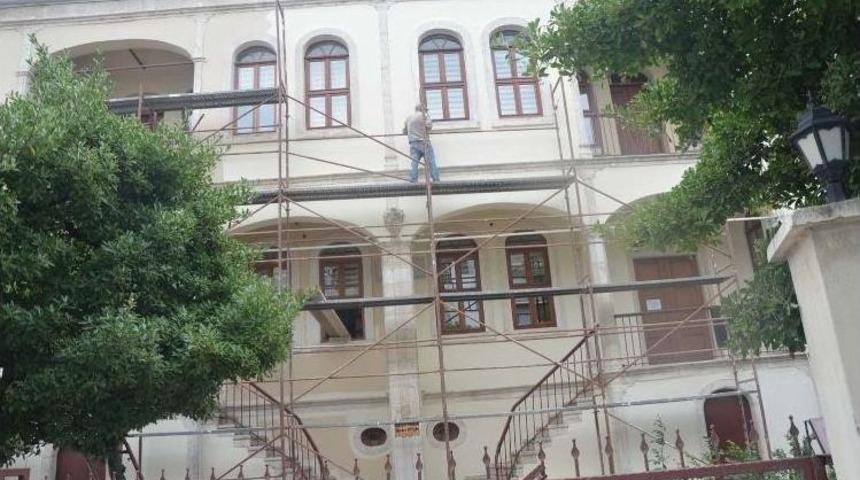 K&uuml;t&uuml;phane 24 Eyl&uuml;l&rsquo;de A&ccedil;ılacak