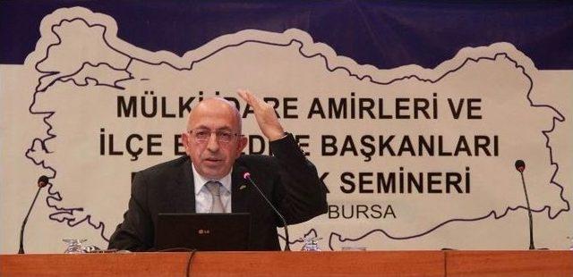 Kamu Görevlileri Etik Kurulu Başkanı Prof. Dr. Sedat Murat: 1