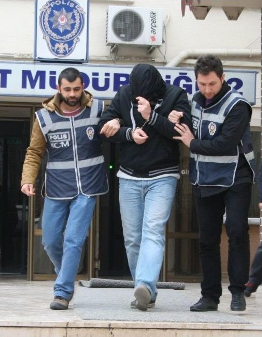 Yılbaşı İ&ccedil;in Sahte İ&ccedil;ki Hazırlayan İmalathaneye Operasyon