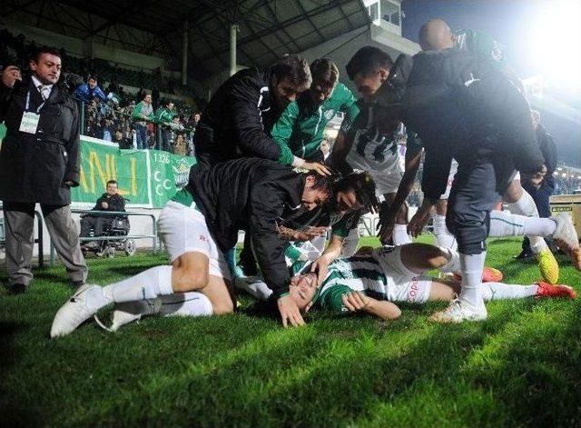 Bursaspor 3 Puana Kilitlendi 1