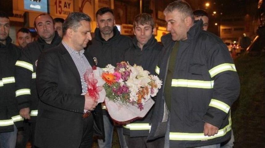 Tahlisiye Ekibine &Ccedil;i&ccedil;ekli Karşılama