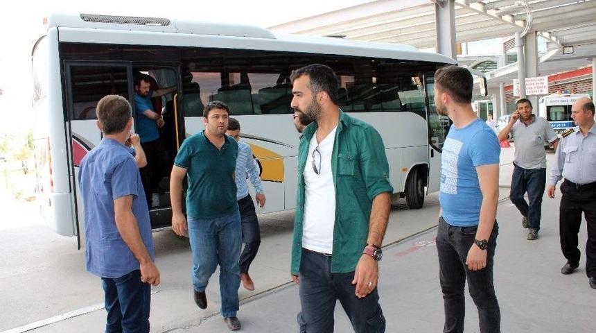 Afyonkarahisar&rsquo;da Fet&ouml; Operasyonu: 21 G&ouml;zaltı