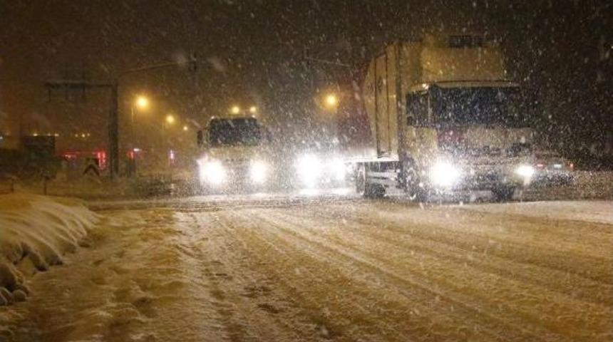 Bolu Dağı'nda Kar Yağışı (4)