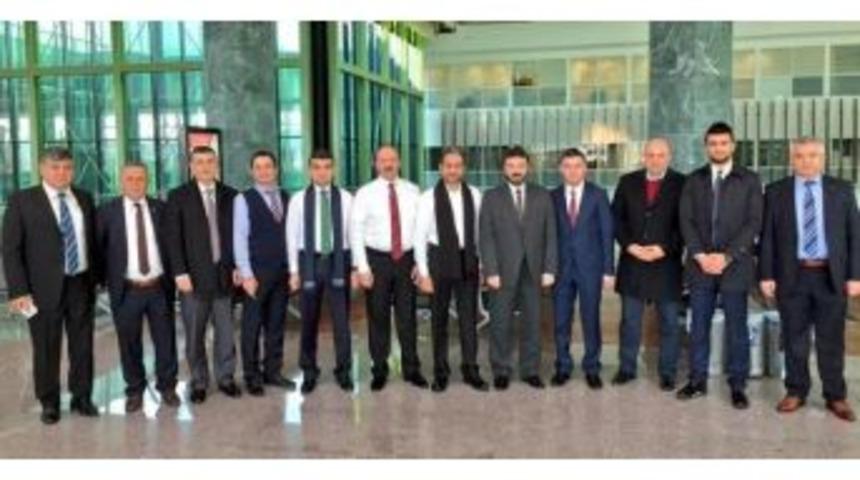 Ak Parti İl Başkan Adayları G&ouml;r&uuml;c&uuml;ye &Ccedil;ıktı