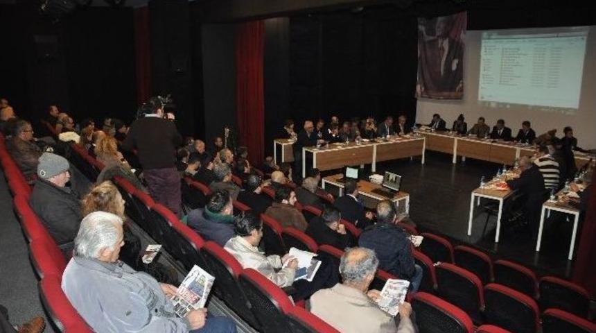 Kuşadası Belediye Meclis Toplantısı Yapıldı