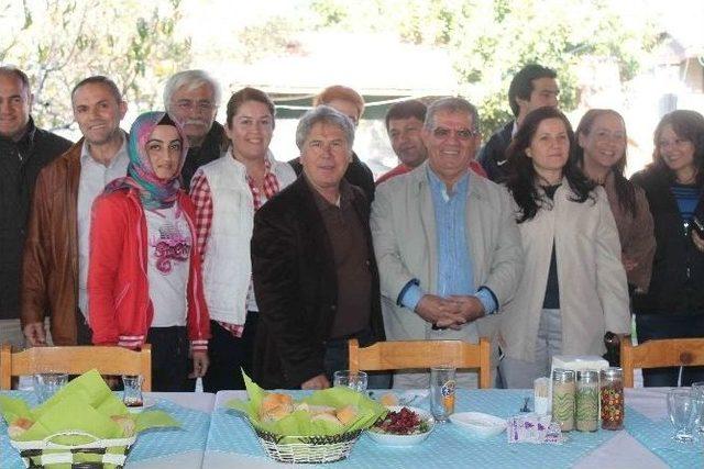 Fethiye&rsquo;deki Gazeteciler Piknikte Buluştu 1