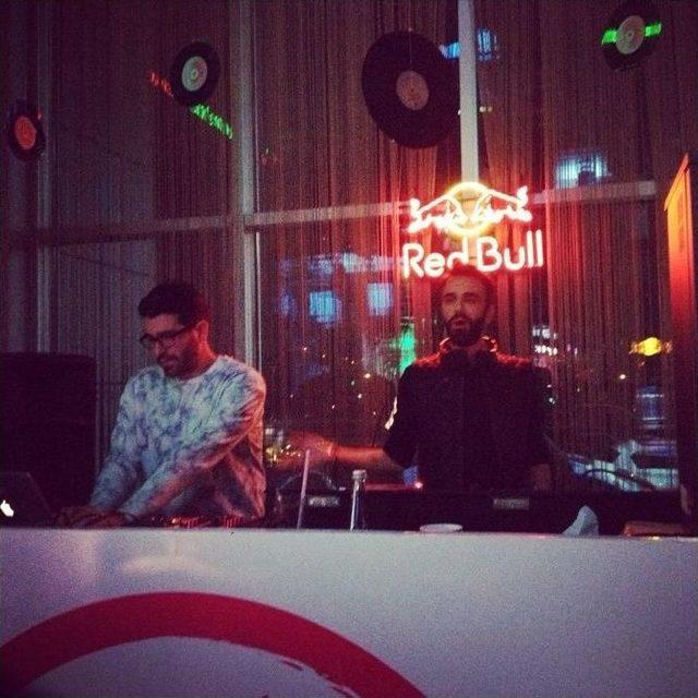 Öğretmenler Aloft Bursa’da Oldies Partisi’nde Buluştu 2