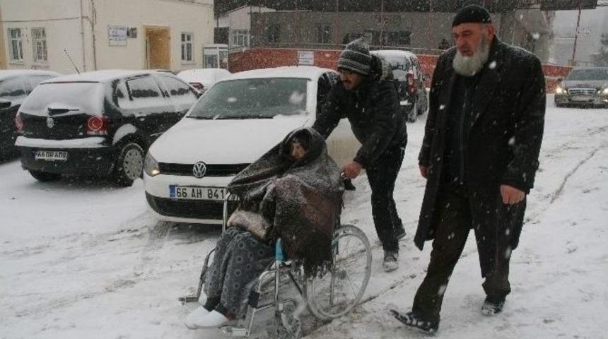 Yozgat&rsquo;ta Diyaliz Hastasının Kar &Ccedil;ilesi
