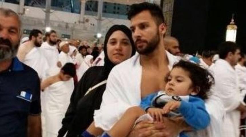 Galatasaraylı Futbolcu Umre&rsquo;de