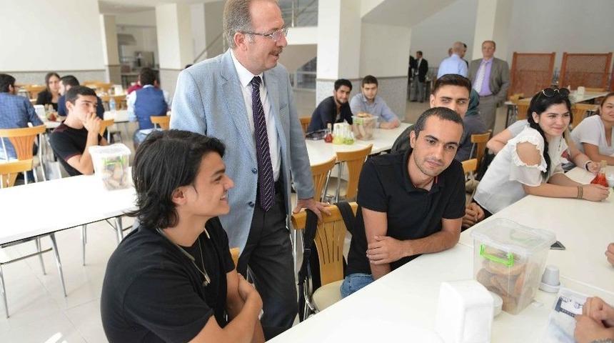 Bartın &Uuml;niversitesi Uluslararası &Ouml;ğrencilerine &lsquo;hoş Geldin&rsquo; Dedi