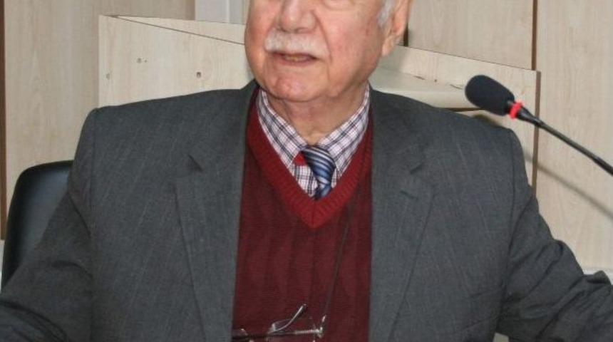 Tarih&ccedil;i Yazar İsmail Yağcı Yozgat&rsquo;ta &ldquo;kırım Harbi Ve Sonu&ccedil;ları&rdquo; Konulu Konferans Verdi