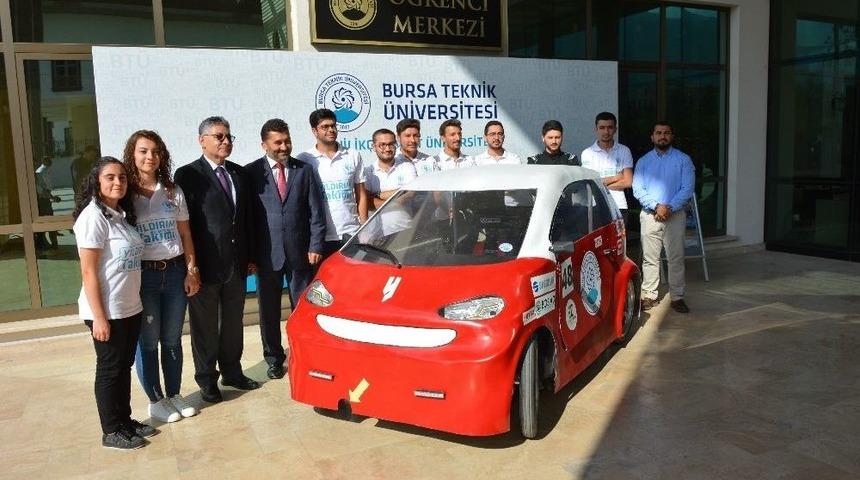 &Ouml;ğrencilerin &Uuml;rettiği Elektrikli Ara&ccedil; 1 Liraya 100 Kilometre Yol Kat Ediyor