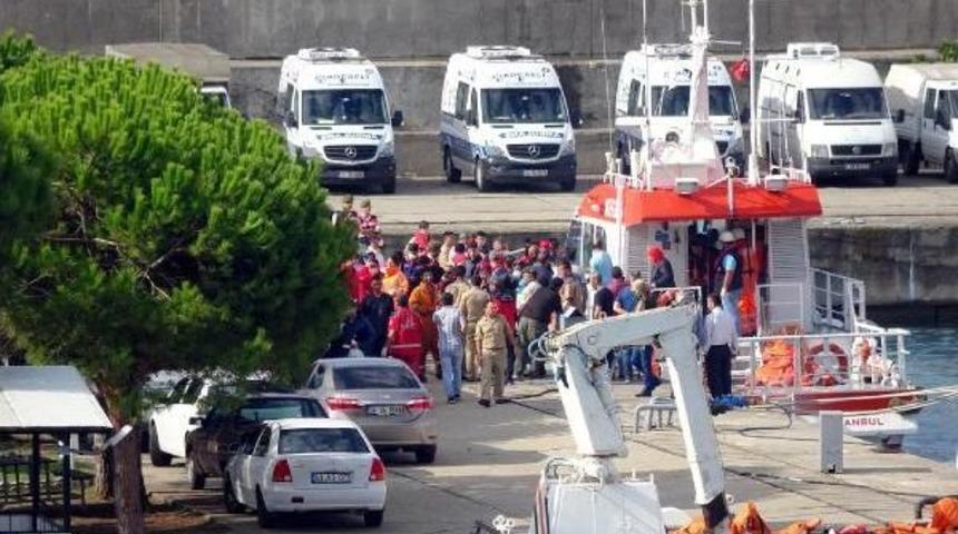 Kandıra A&ccedil;ıklarında Ka&ccedil;ak Teknesi Battı: 15 &Ouml;l&uuml;, 15 Kayıp (5)