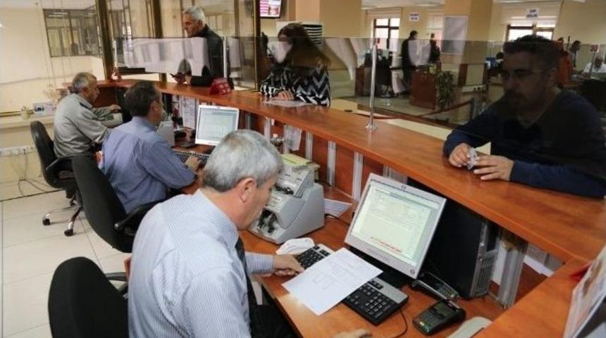 Cumartesi Ve Pazar G&uuml;nleri Emlak Ve Gelir M&uuml;d&uuml;rl&uuml;ğ&uuml;nde Tam G&uuml;n Mesai