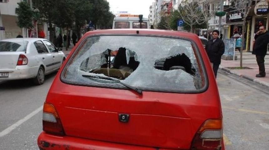 Cezaya Kızdı Aracını Par&ccedil;aladı