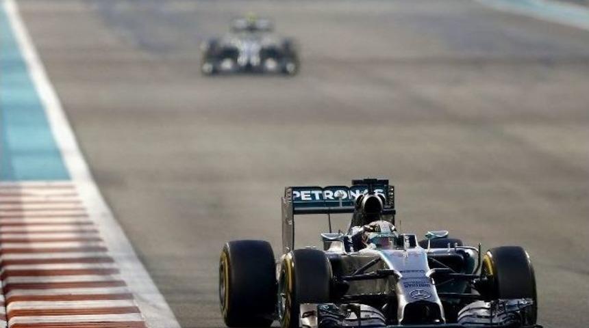 Formula 1&rsquo;de D&uuml;nya Şampiyonu Hamilton