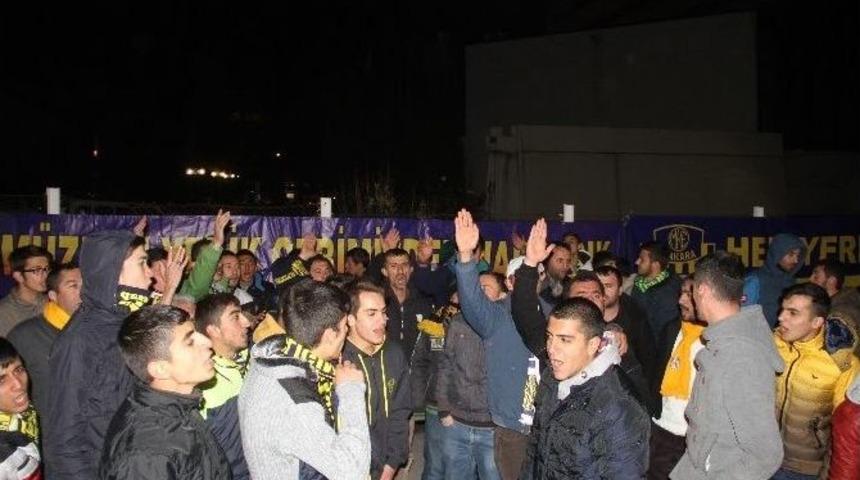 Ankarag&uuml;c&uuml;&rsquo;nde A&ccedil;lık Grevi