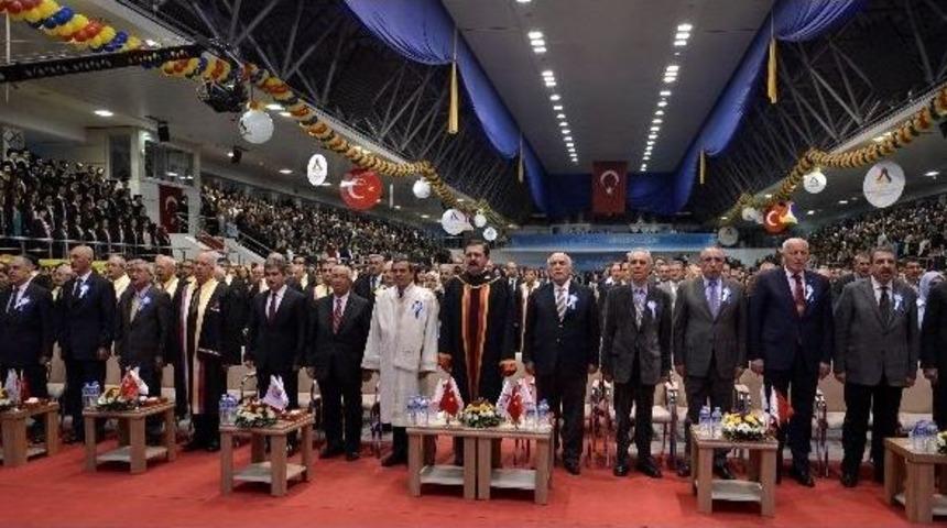 Tobb Et&uuml;&rsquo;de Mezuniyet Sevinci