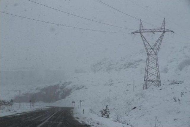 Balıkesir'de 159 Mahallenin Yolu Kapalı