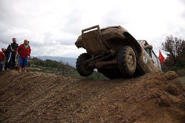 KARABÜK’TE OFF-ROAD HEYECANI