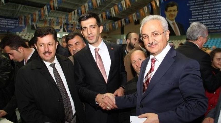 Erzincan Ak Parti Merkez İl&ccedil;e 5. Kongresinde Tuna G&uuml;neş G&uuml;ven Tazeledi