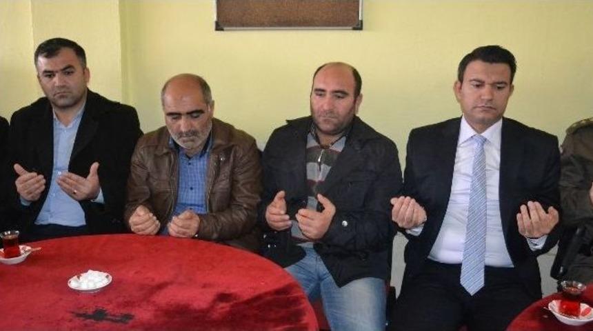 Cumhurbaşkanı Erdoğan, Şehit Ailesine Başsağlığı Diledi