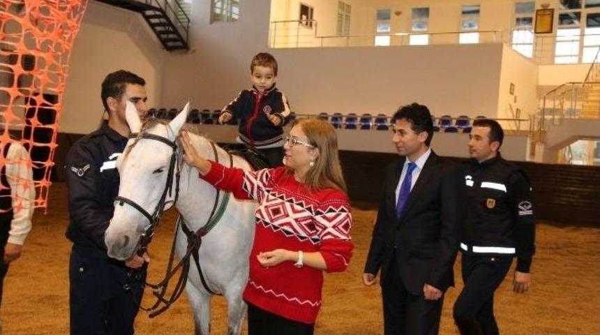 Rektör Kılıç Engelli Çocukların Mutluluklarına Ortak Oldu