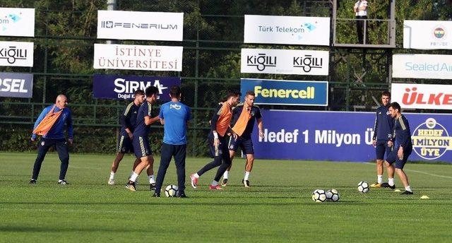 Fenerbahçe Derbiye Hazır