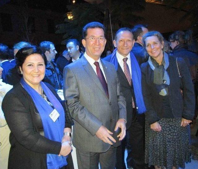 Kuşadalı Otelcilerden “2015’ Elele“ Paneli 1