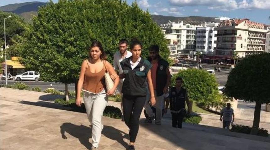 Marmaris'te Kargo Ile Uyuşturucuya 3 Tutuklama&nbsp;