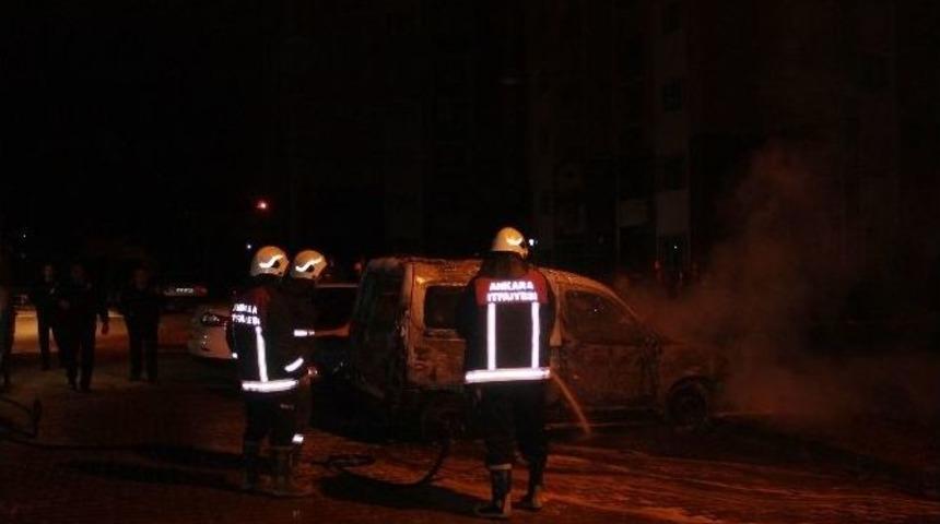 Başkent&rsquo;te Ara&ccedil; Yangını