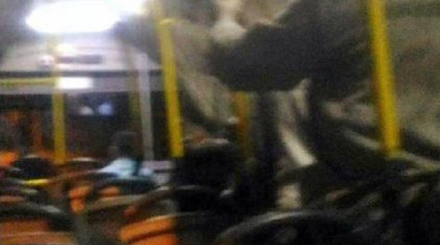 Maden Iş&ccedil;ileri, Koltuklar Kirlenmesin Diye Ayakta Yolculuk Etti