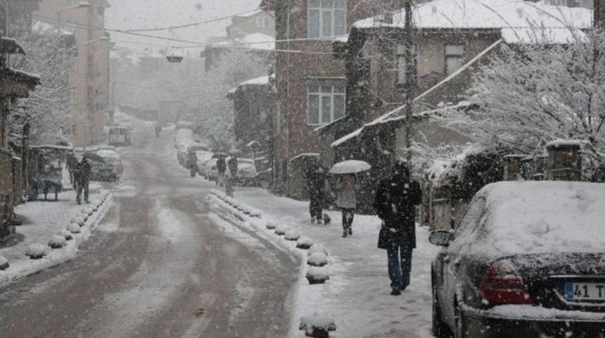 Bartın&rsquo;da 56 K&ouml;y Yolu Ulaşıma Kapandı