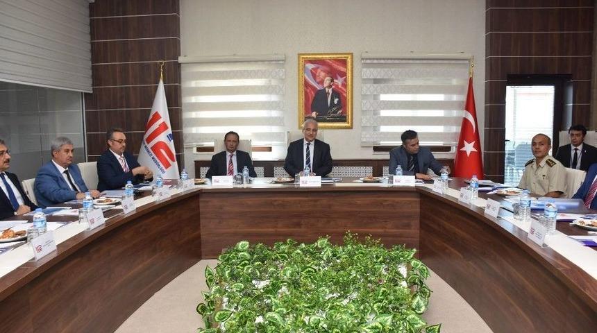 112 &Ccedil;ağrı Merkezinin Sorunları Ve İhtiya&ccedil; Yolları Konuşuldu