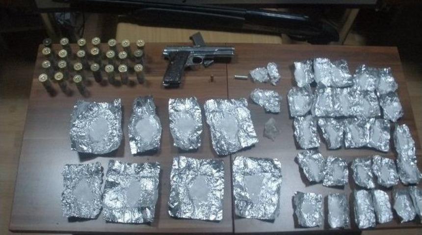 Kom Ekiplerinden Uyuşturucu Tacirleride Darbe