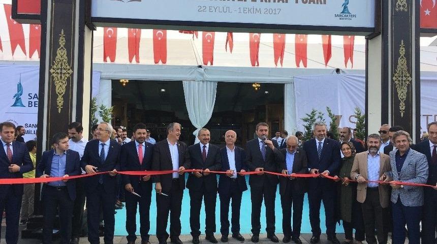 Binlerce Kitapsever Sancaktepe Kitap Fuarı&rsquo;nda Buluştu