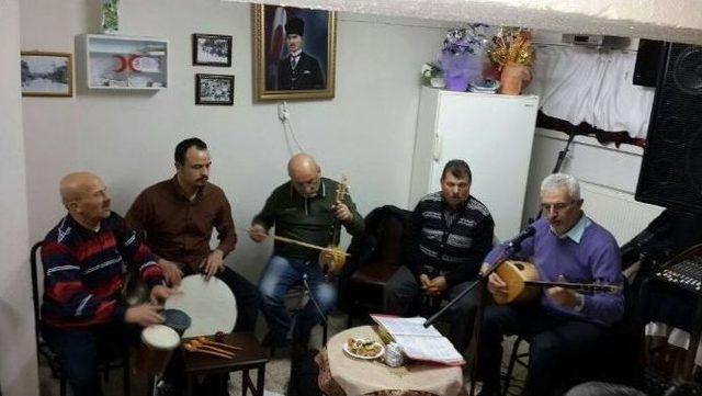 Bozüyük Pazaryerililer Derneği’nin “türkü Gecesi” 1