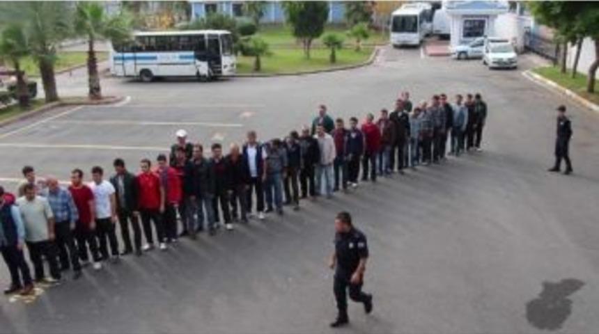 Emniyet Personeline Toplumsal Olaylara M&uuml;dahale Esasları Kursu Verildi