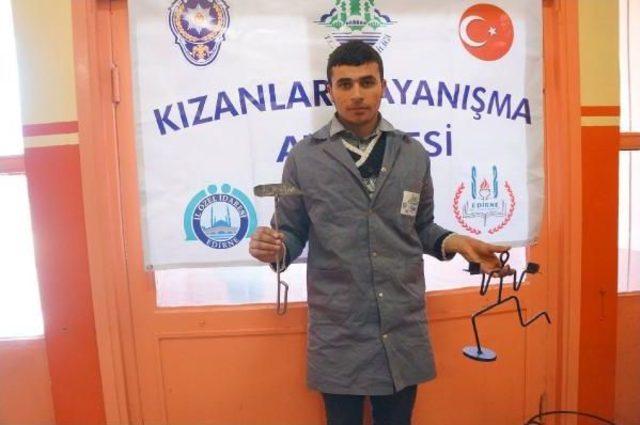 Su&ccedil;a S&uuml;reklenen &Ccedil;ocuklara Meslek Edindirme Kursu 3