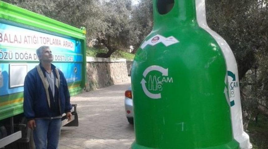 K&ouml;rfez Belediyesi Geri D&ouml;n&uuml;şt&uuml;r&uuml;yor