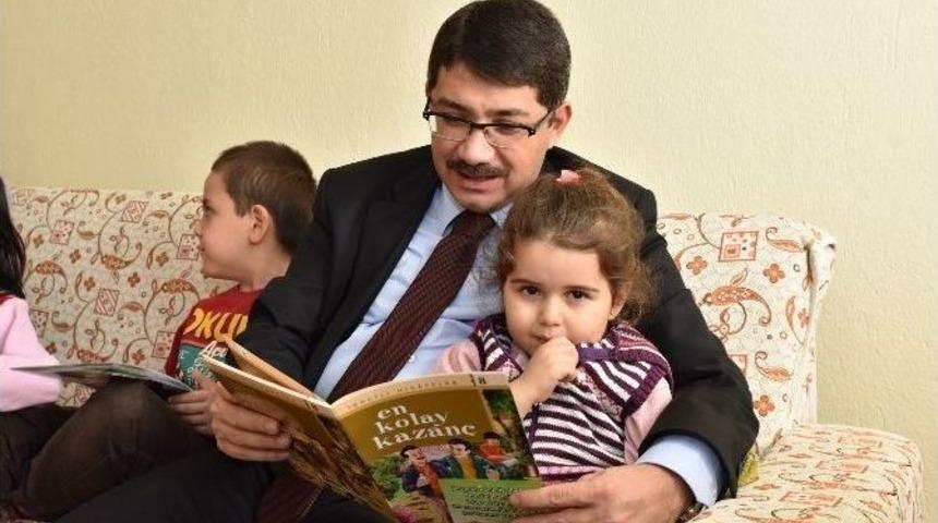 Başkan &Ccedil;elik Ev Ziyaretinde Bulundu
