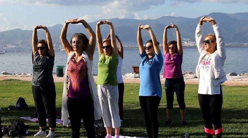 Karşıyakalılar Güne Sporla Başlıyor
