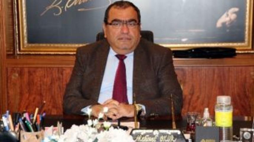 Nazilli Kaymakam Mehmet Okur&rsquo;un &Ouml;ğretmenler G&uuml;n&uuml; Mesajı